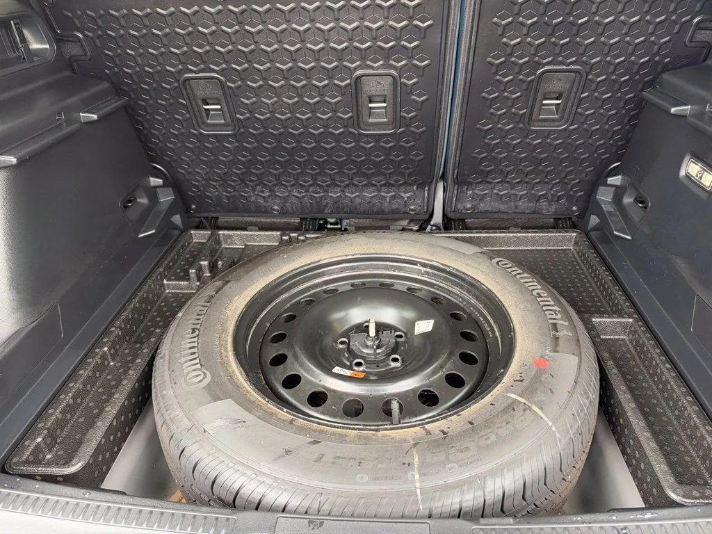 Used 2022 Smoke Metallic Ford Outer Banks image 13