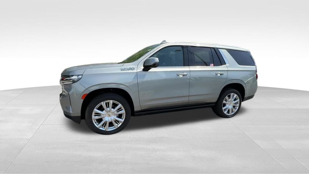Used 2024 Gray Chevrolet High Country image 10