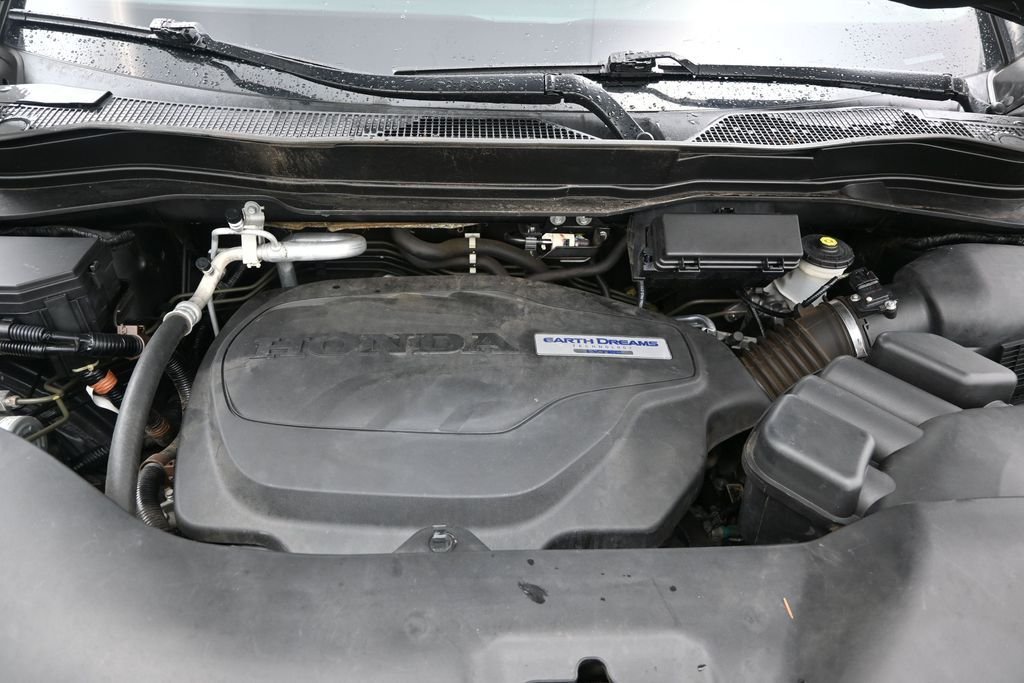 Used 2018  Honda EX-L image 19