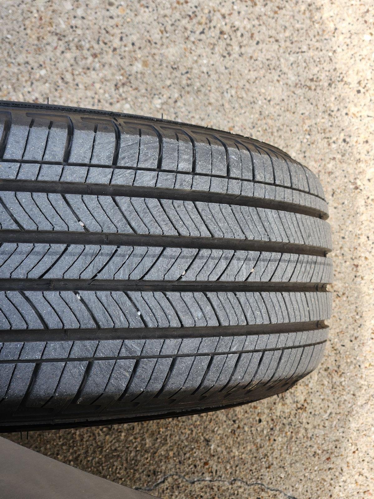 Used 2025 Carbonized Gray Ford Outer Banks image 10