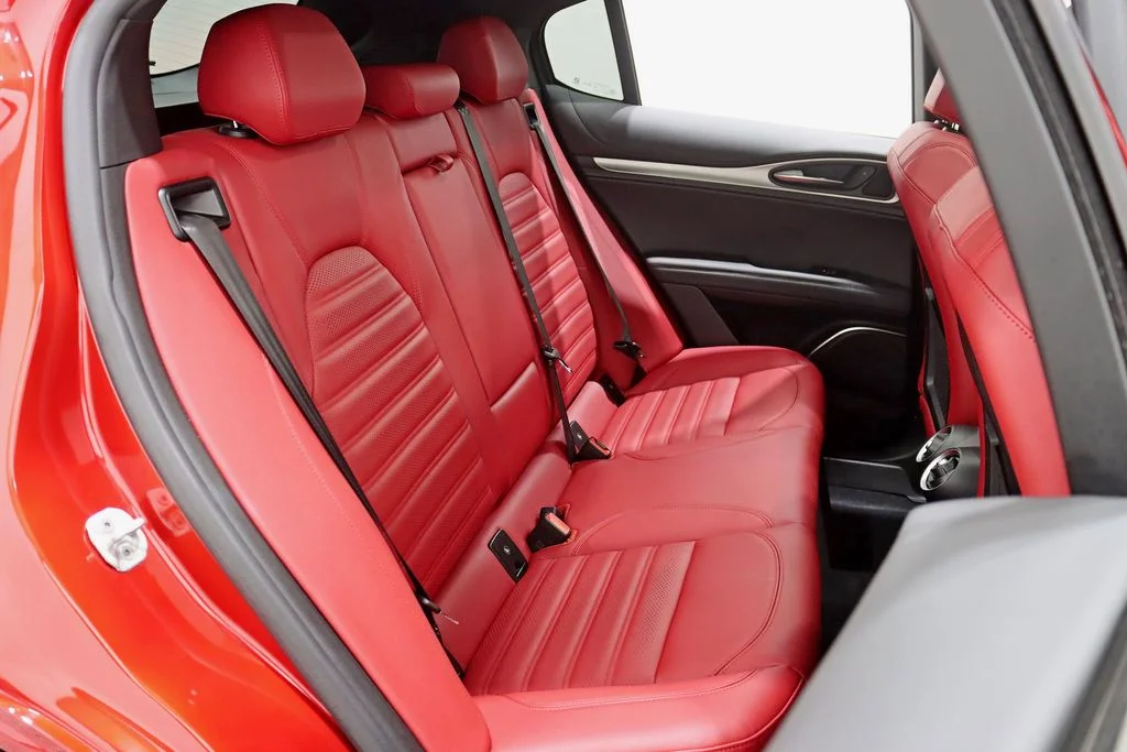 2023 Alfa Romeo Stelvio Veloce