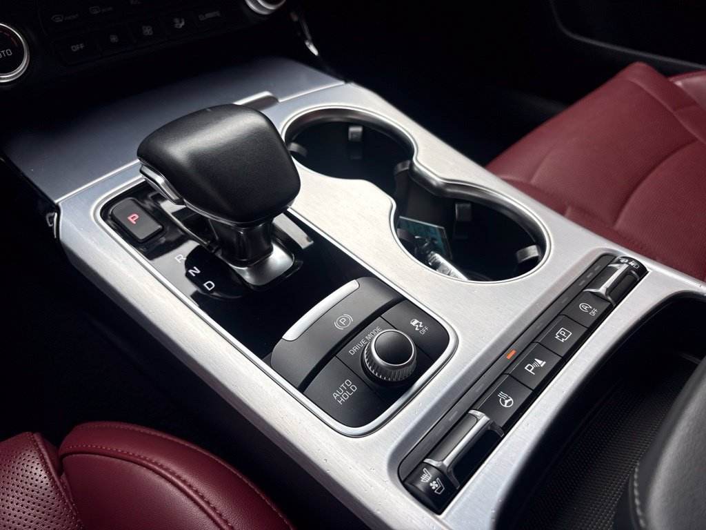 Used 2023  Kia GT2 image 31