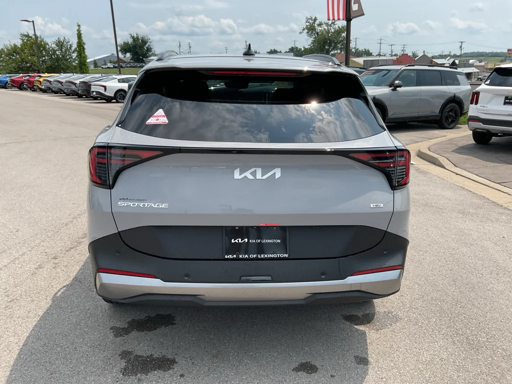 Used 2026 Wolf Gray Kia EX image 9