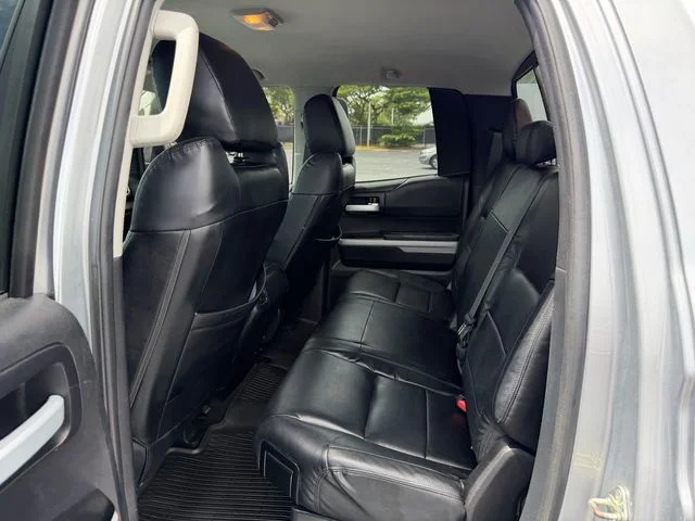 Used 2020 Silver Toyota SR5 image 12
