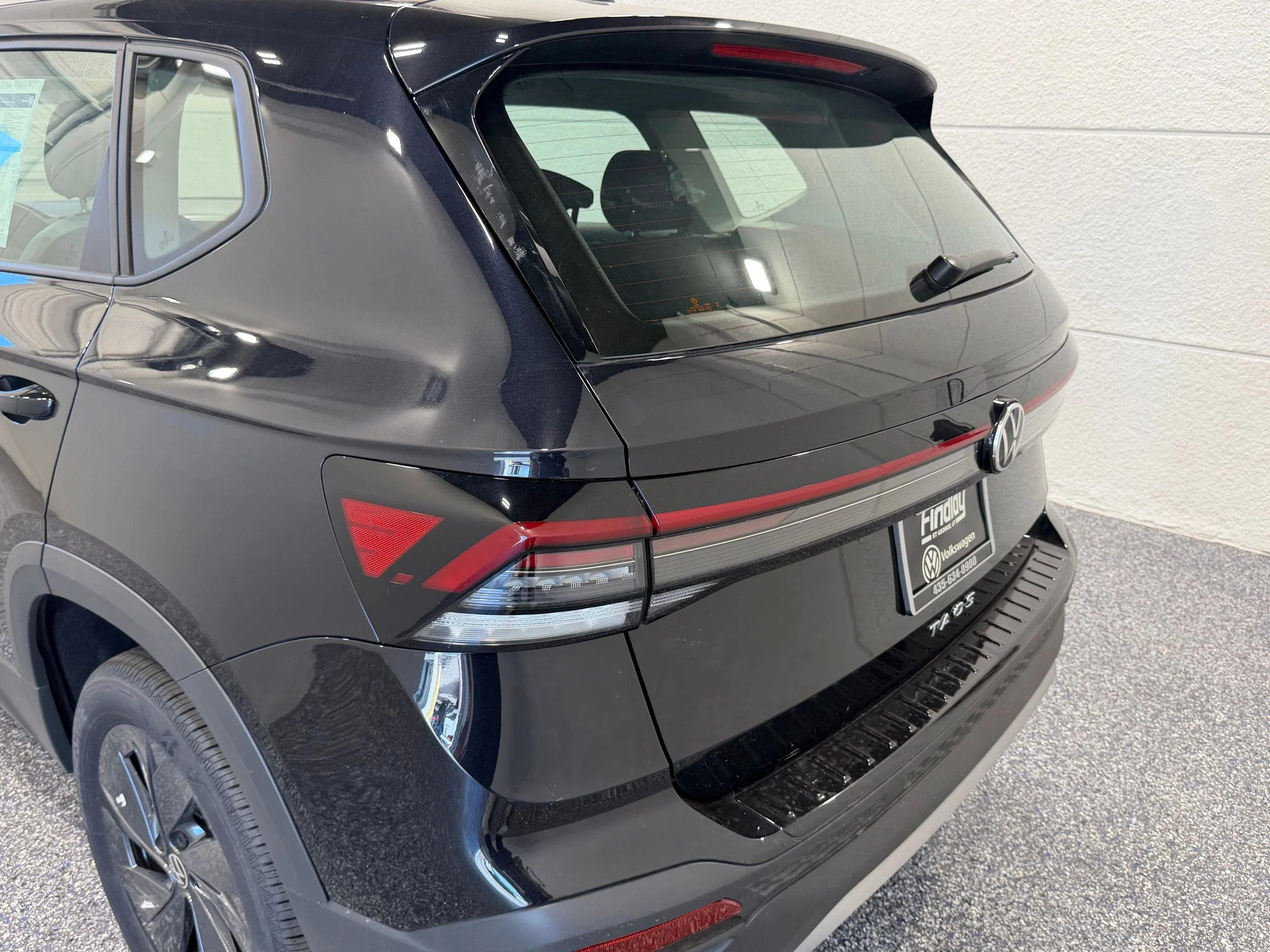New 2026 Black Volkswagen 1.5T S image 16