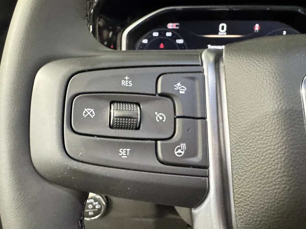 New 2026 Sterling Metallic GMC Elevation image 17