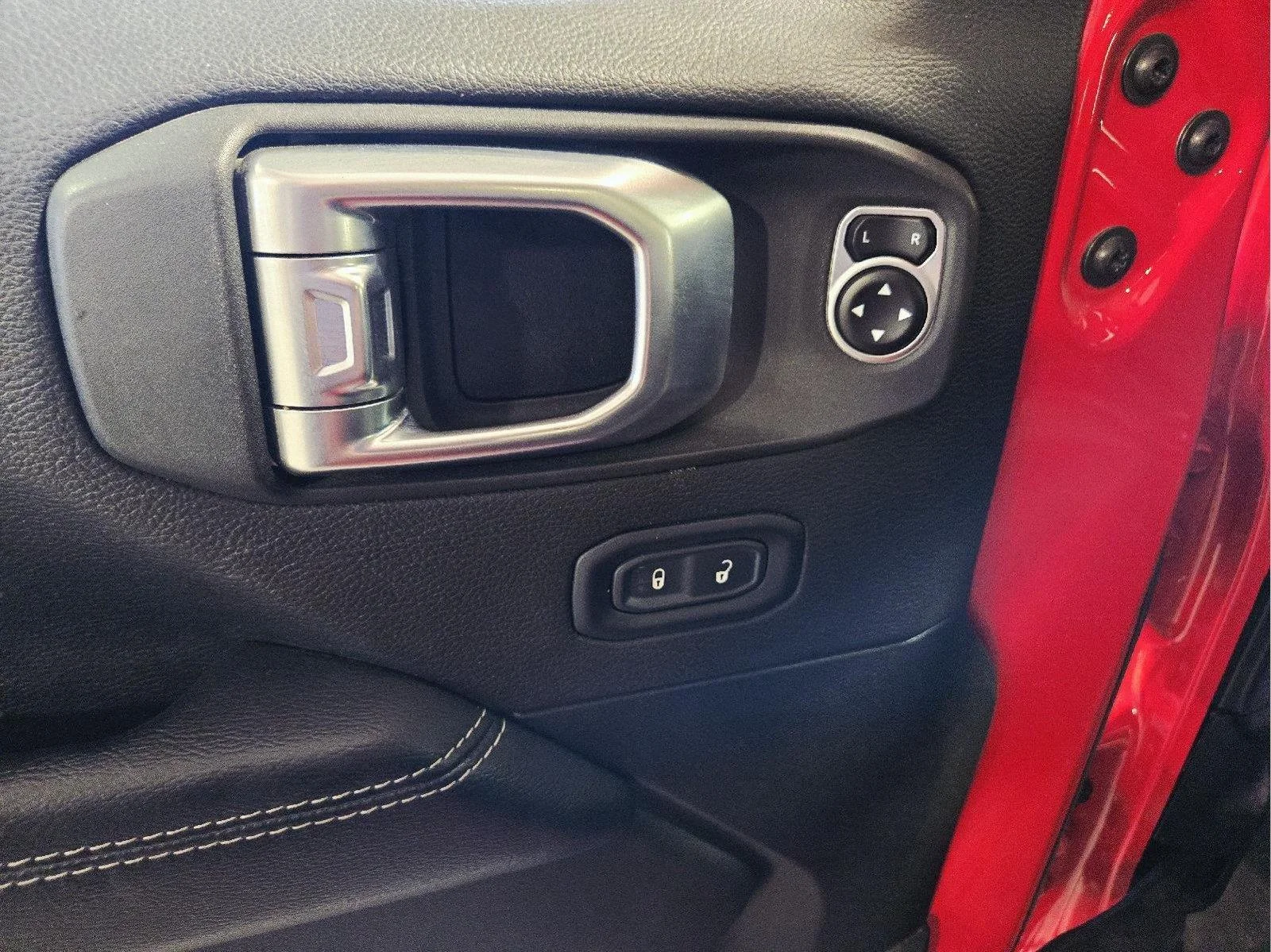 Used 2020 Firecracker Red Clearcoat Jeep Sahara image 17