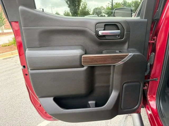 Used 2020 CAJUN RED TINTCOAT Chevrolet LT Trail Boss image 21