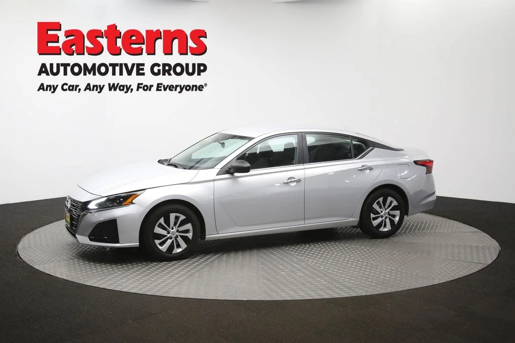 Used 2024 Silver Nissan 2.5 S image 57