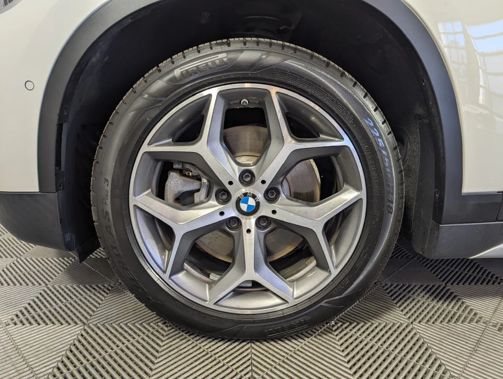 Certified Used 2018 White BMW xDrive28i image 26
