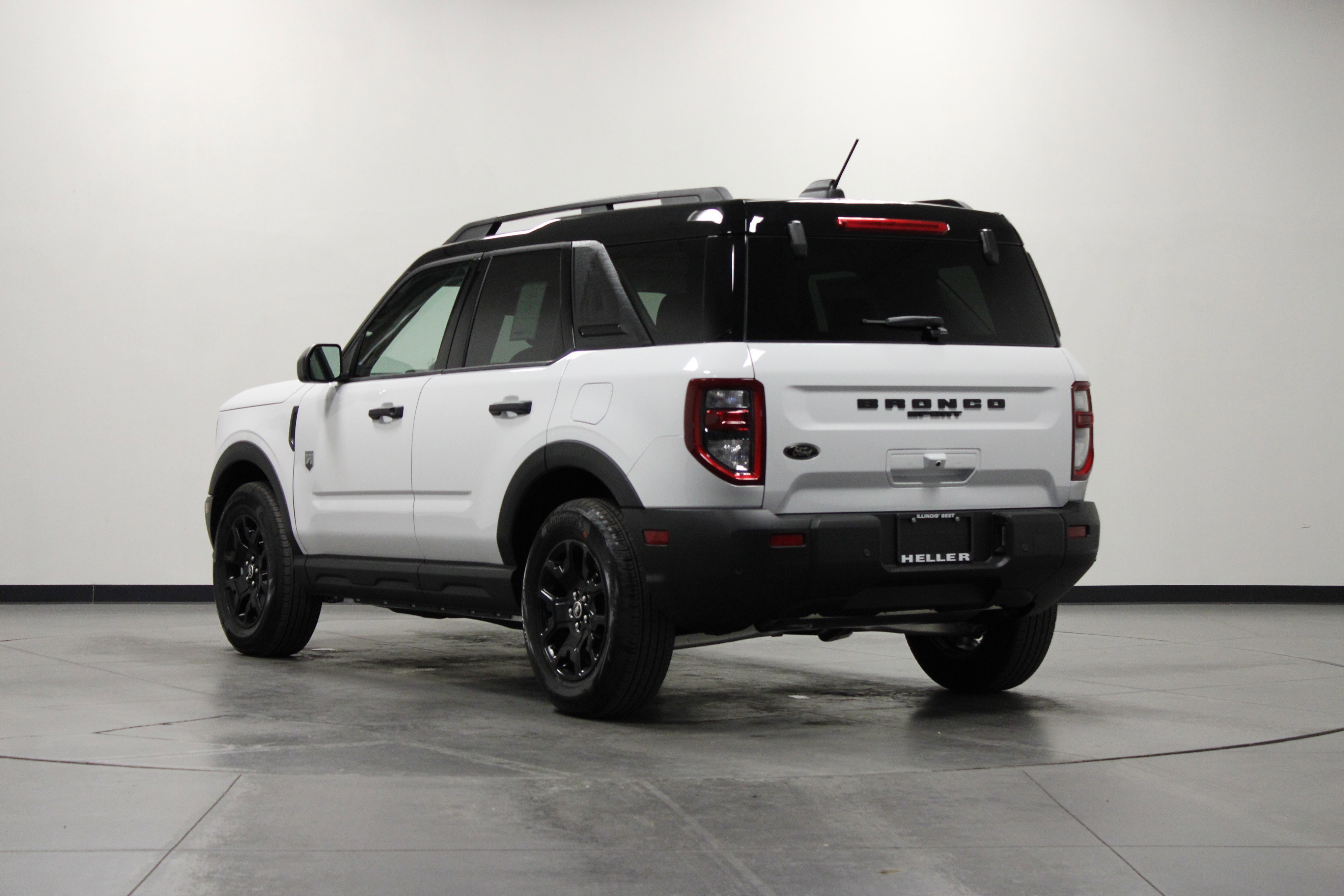New 2025 Oxford White Ford Big Bend image 6
