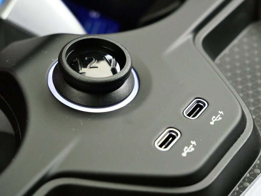 2026 BMW iX 60 - Photo 48