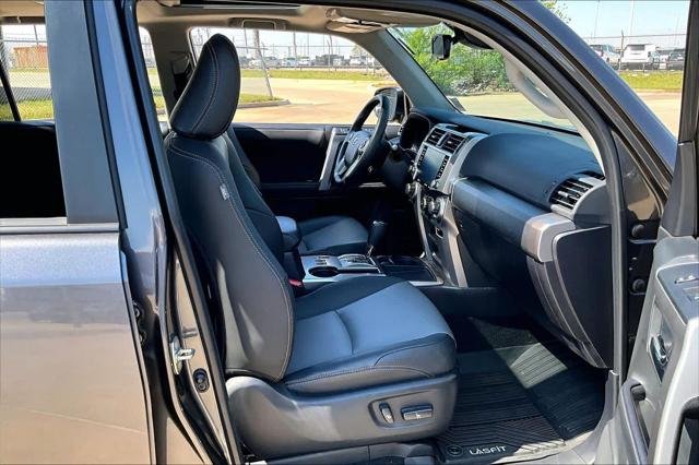 Certified Used 2022 MAGNETIC GRAY MET. Toyota  image 9