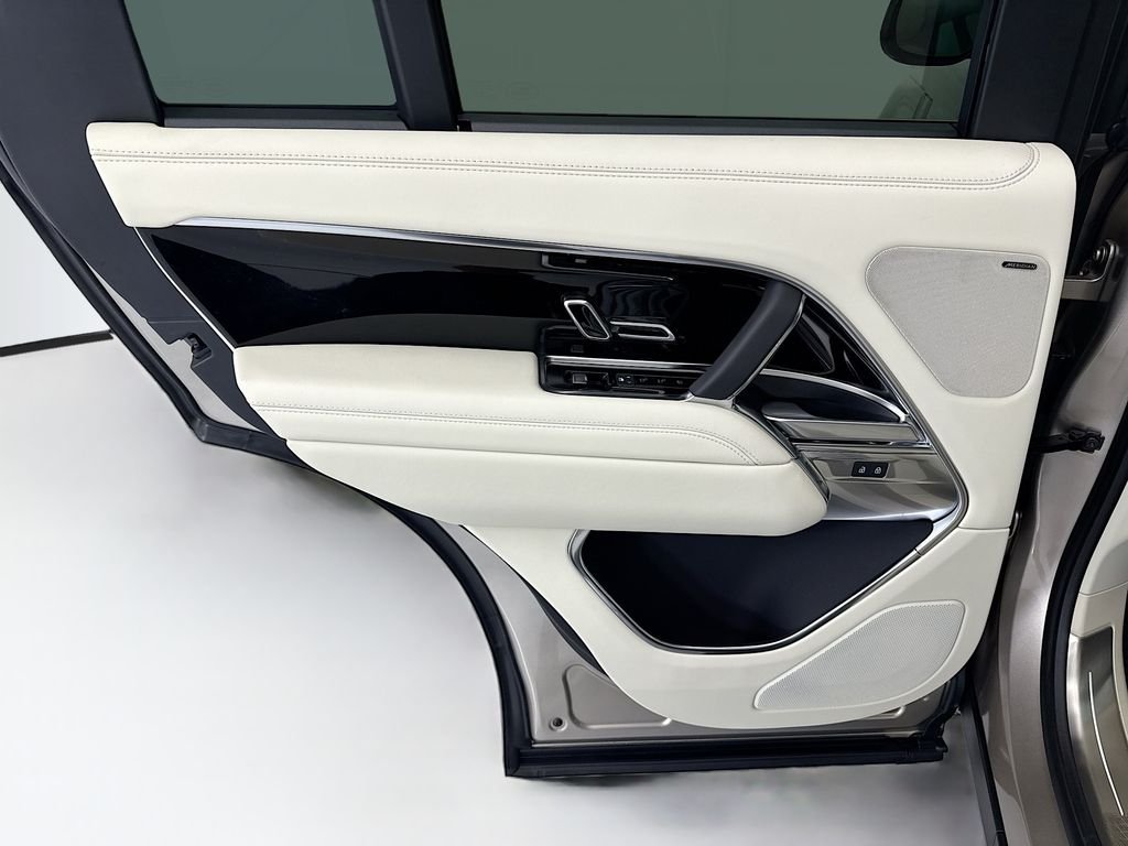 New 2026 Batumi Gold Land Rover SE image 25