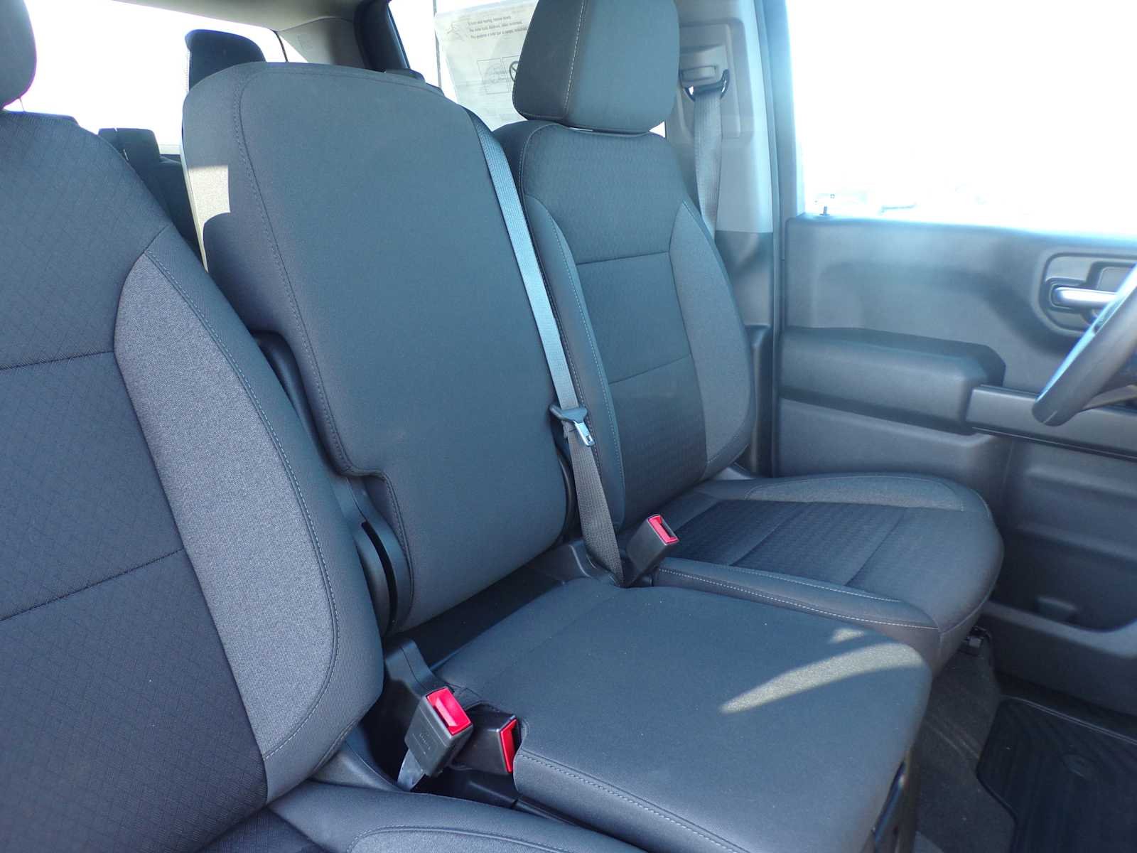 2024 Chevrolet Silverado 1500 Custom - Photo 15