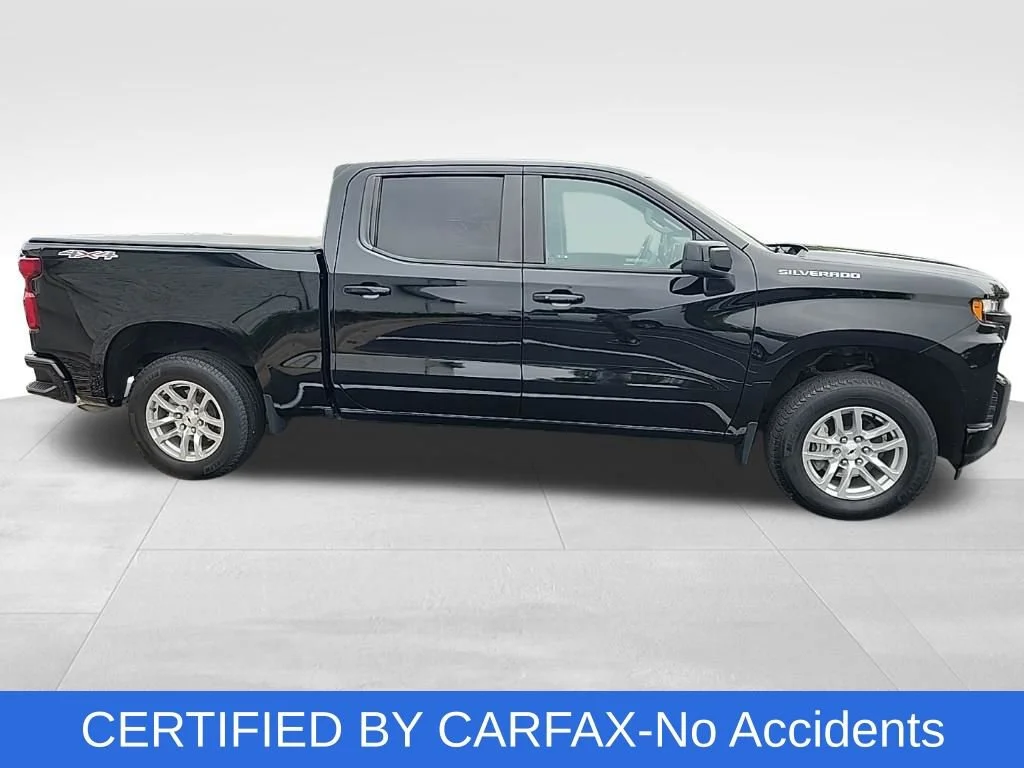 Used 2020 Chevrolet Silverado 1500 RST with VIN 1GCUYEED6LZ235960 for sale in Northfield, Minnesota