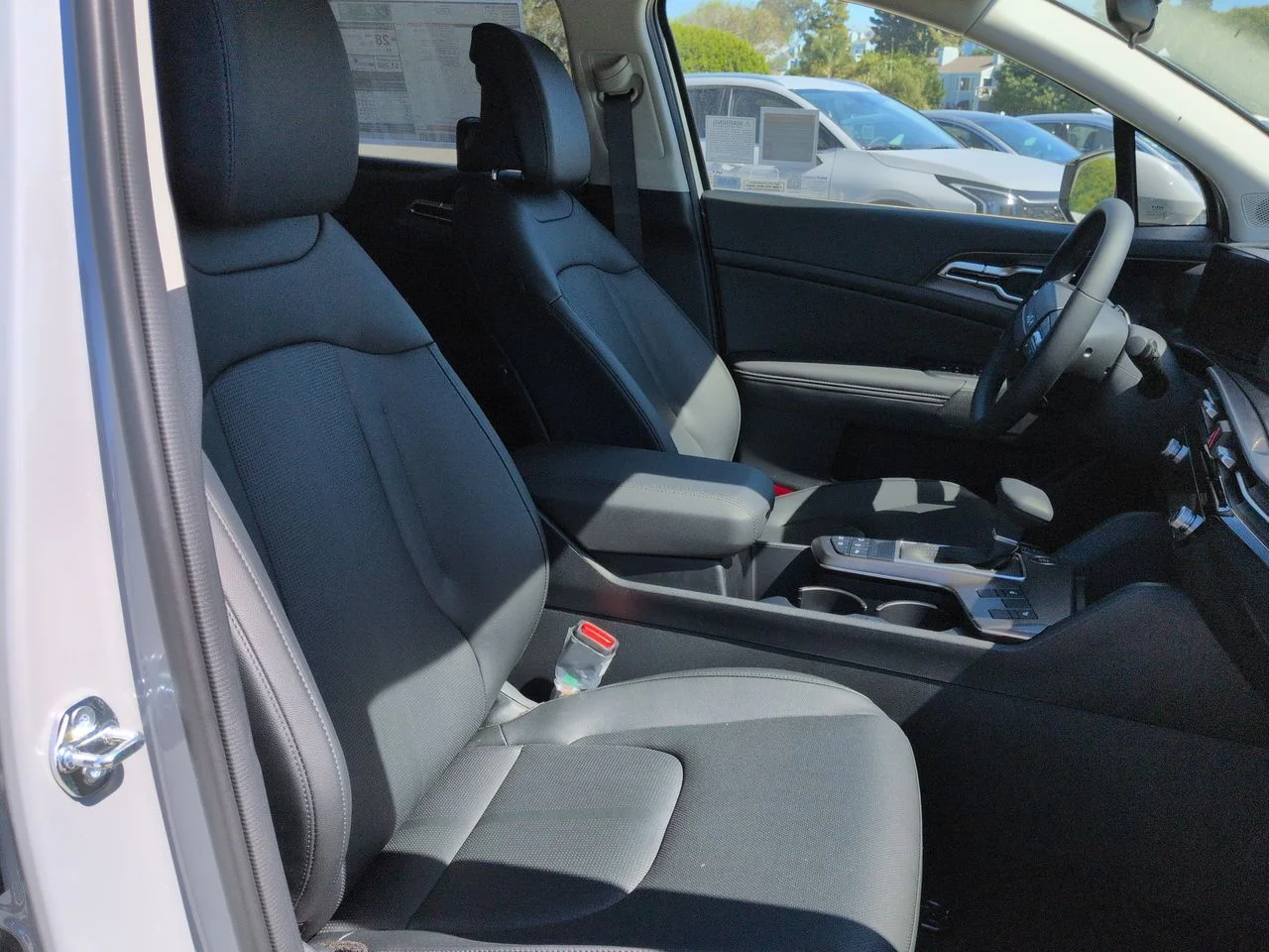 New 2026 Wolf Gray Kia SX image 29
