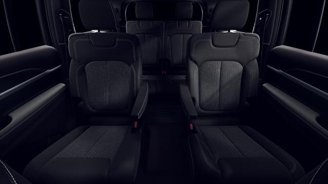 New 2026 Silver Zynith Exterior Paint Jeep Laredo image 15