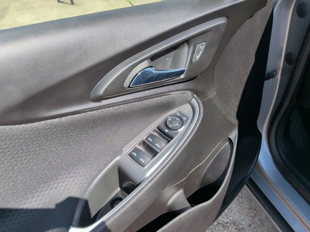 Used 2025 Gray Chevrolet LT image 11