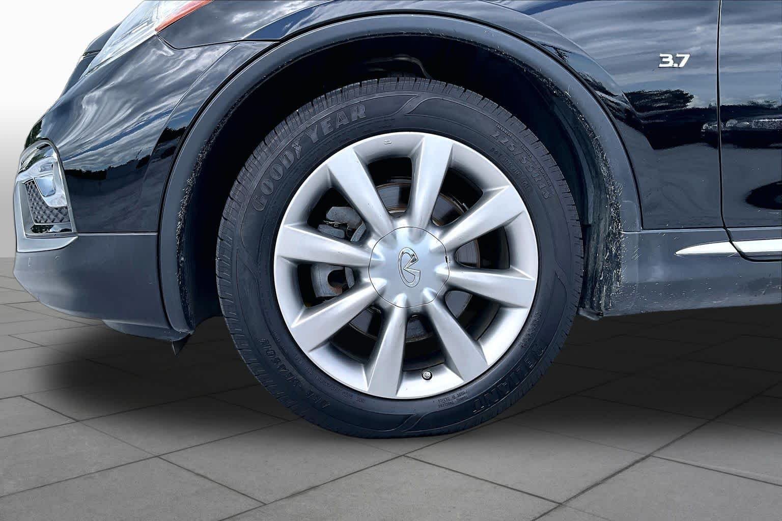 Used 2017 Black Obsidian INFINITI  image 10