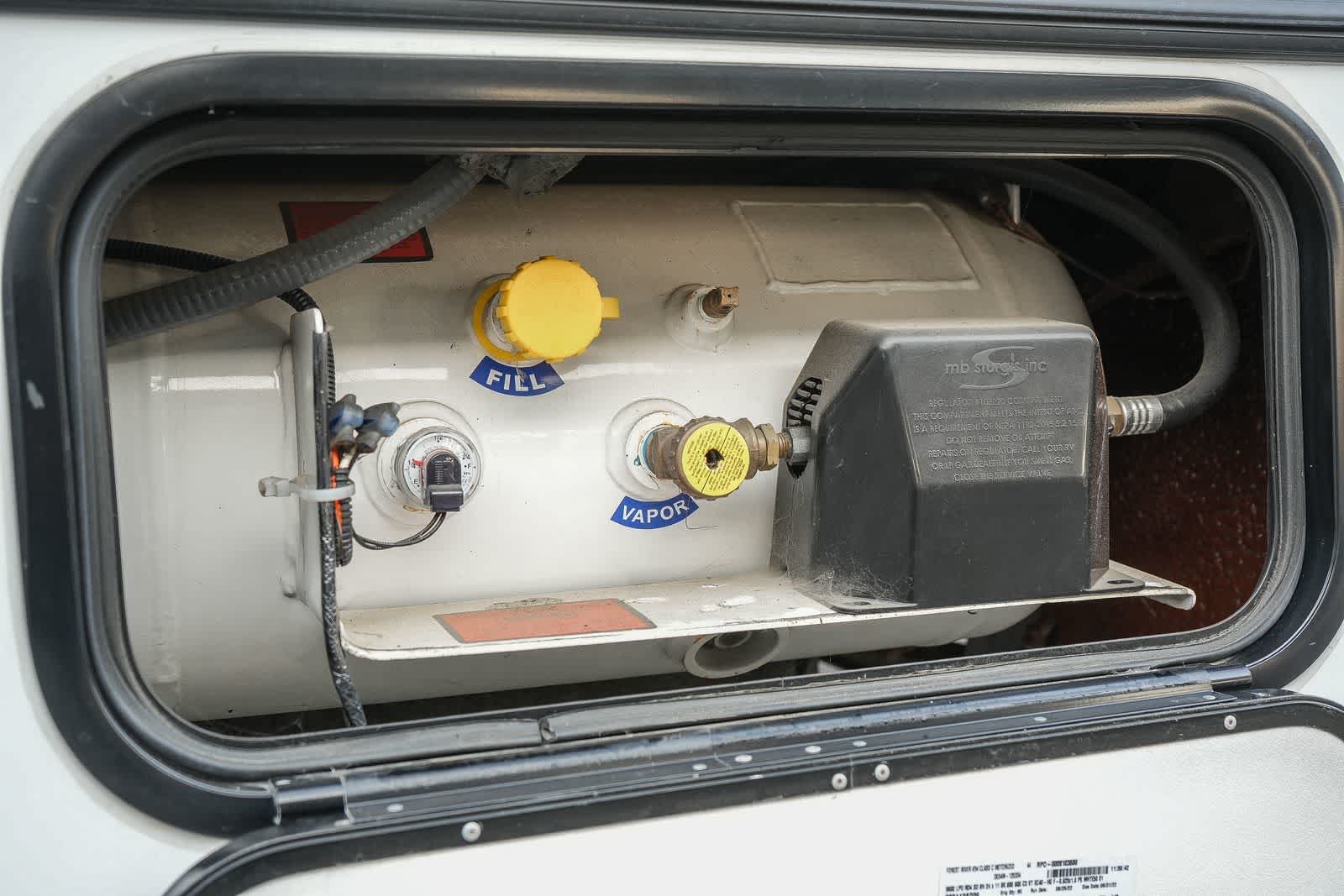 Used 2023 Oxford White Ford  image 38