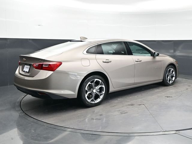 Used 2024 Mineral Gray Metallic Chevrolet LT image 5