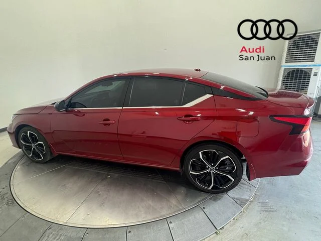 Used 2023 Red Nissan 2.5 SR image 37