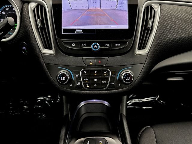Used 2024 White Chevrolet LT image 15