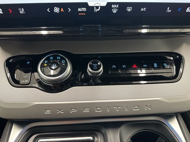 2025 Ford Expedition Active - Photo 34