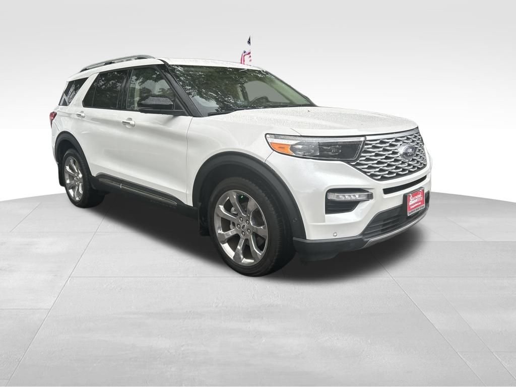 2020 Ford Explorer Platinum photo 3