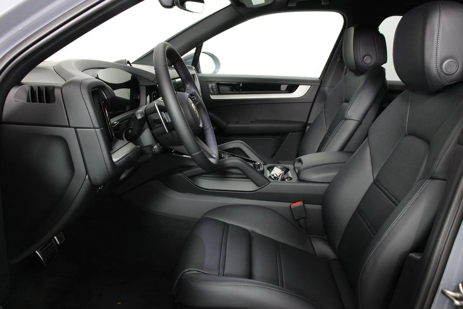 New 2026 Arctic Grey Porsche S image 5