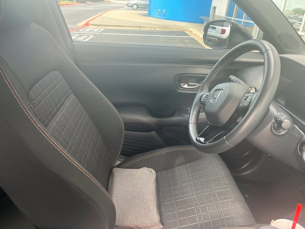 Used 2024 Urban Gray Pearl Honda Sport image 4