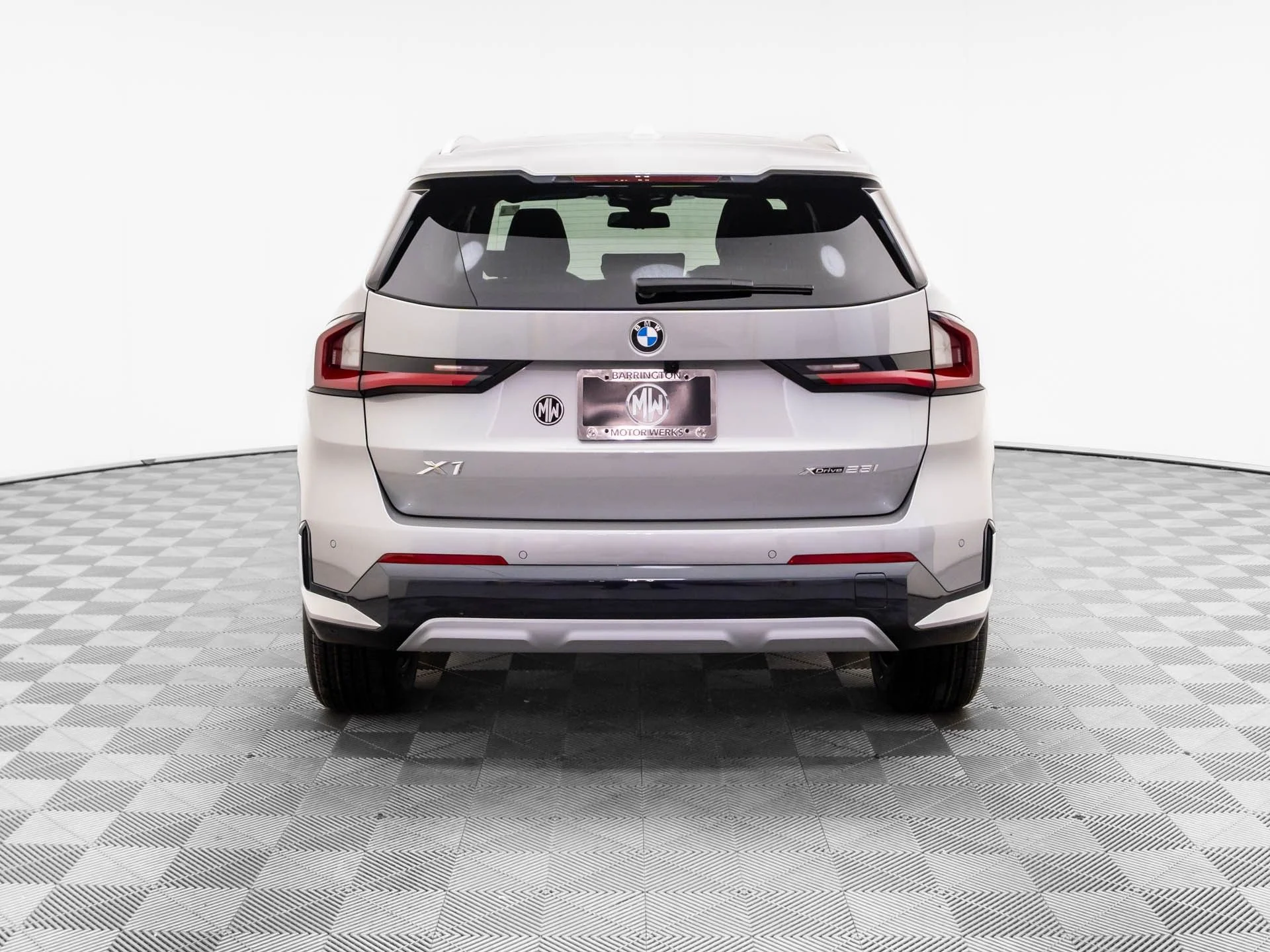 New 2026 Silver BMW xDrive28i image 5