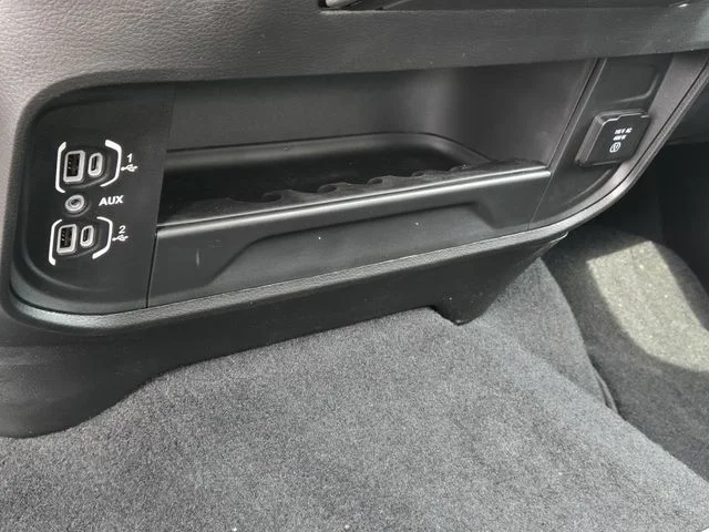 2025 RAM 2500 Tradesman - Photo 17