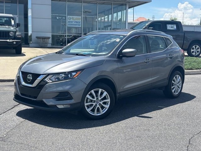 2022 Nissan Rogue Sport SV