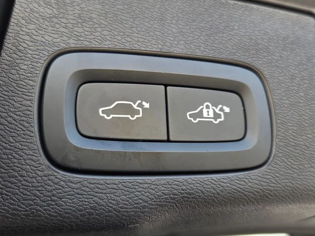Used 2024 Black Volvo Core image 17