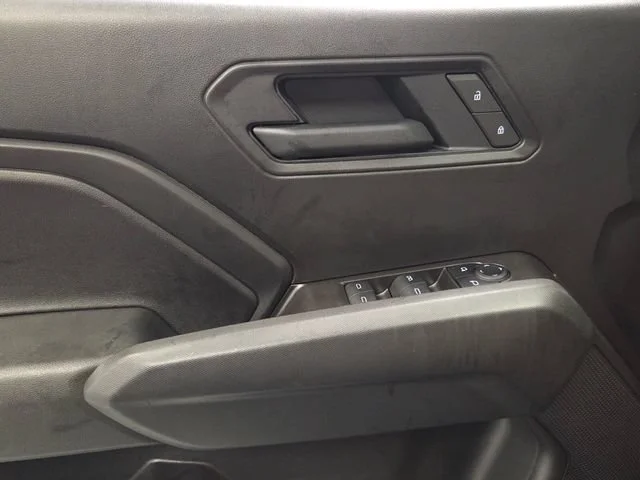 Used 2025 Black Chevrolet Trail Boss image 32