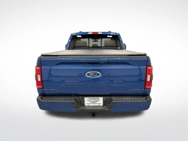 Used 2022 Blue Ford XLT image 7
