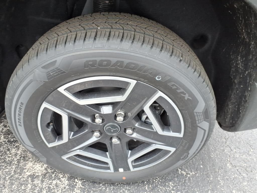 New 2026 Sting-Gray Clear-Coat Exterior Paint Jeep Laredo image 5