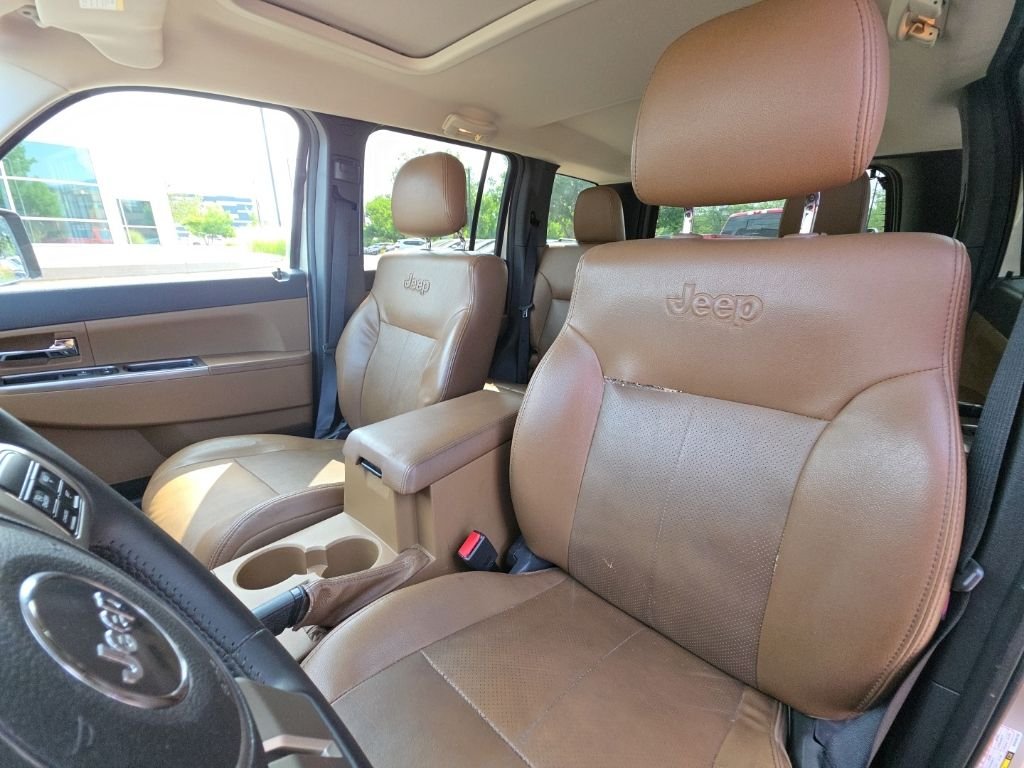 Used 2011 Light Sandstone Metallic Jeep Limited image 10