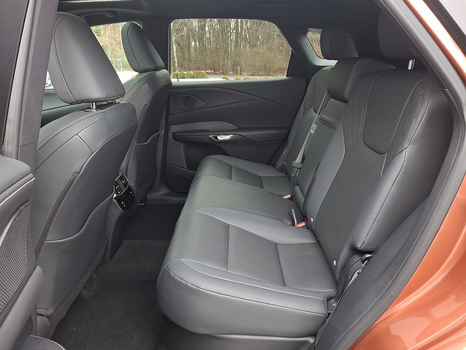 2025 Lexus RX 350 - Photo 10