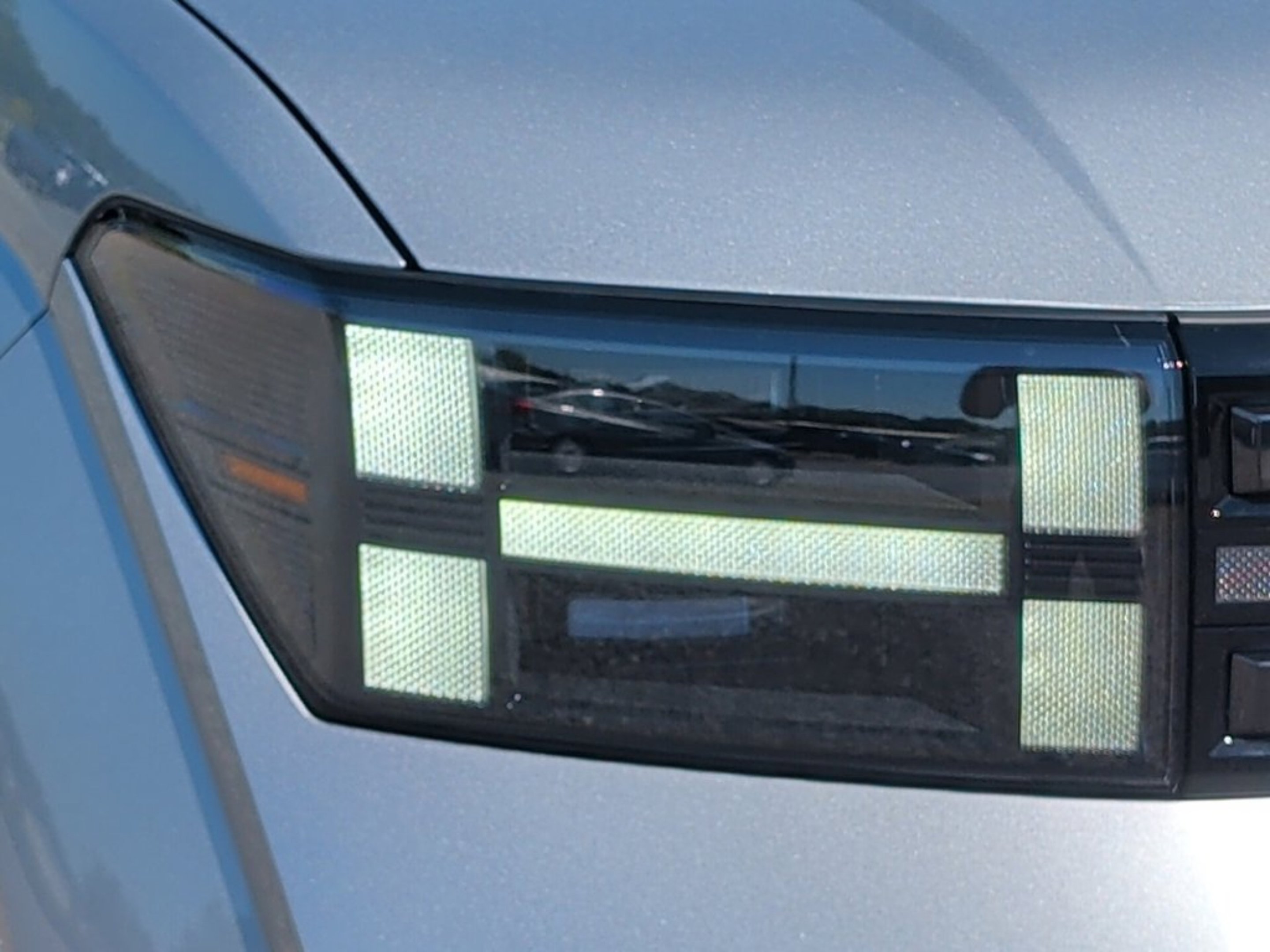 New 2027 Shimmering Silver Hyundai Limited 6P image 41