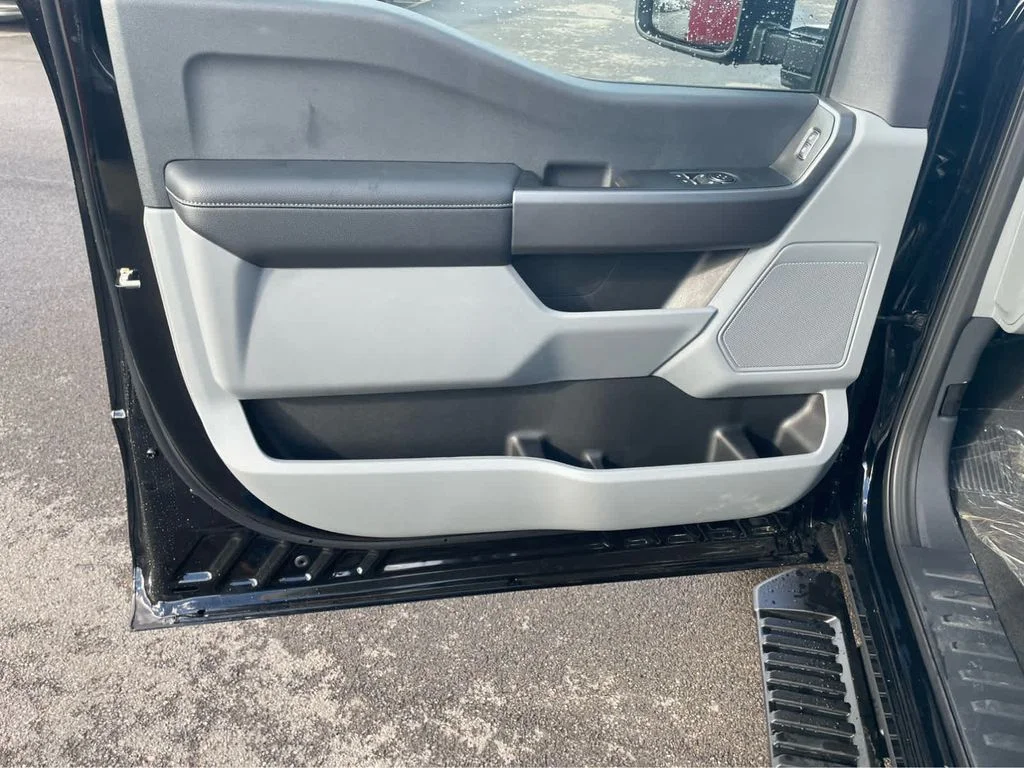 New 2026 Agate Black Metallic Ford F-350® XL image 13