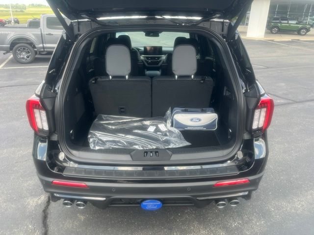 New 2026 Agate Black Metallic Ford ST image 21