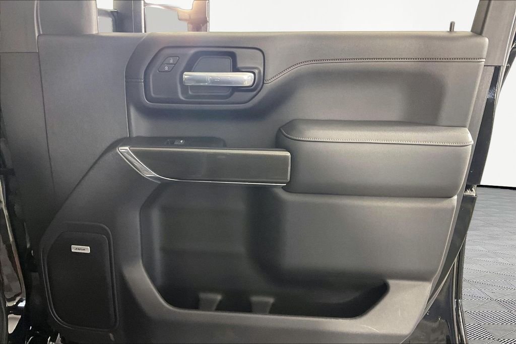 Used 2023 Black GMC AT4 image 27