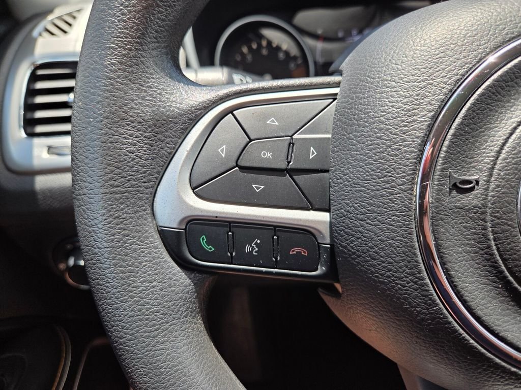Used 2018 Black Jeep Sport image 28