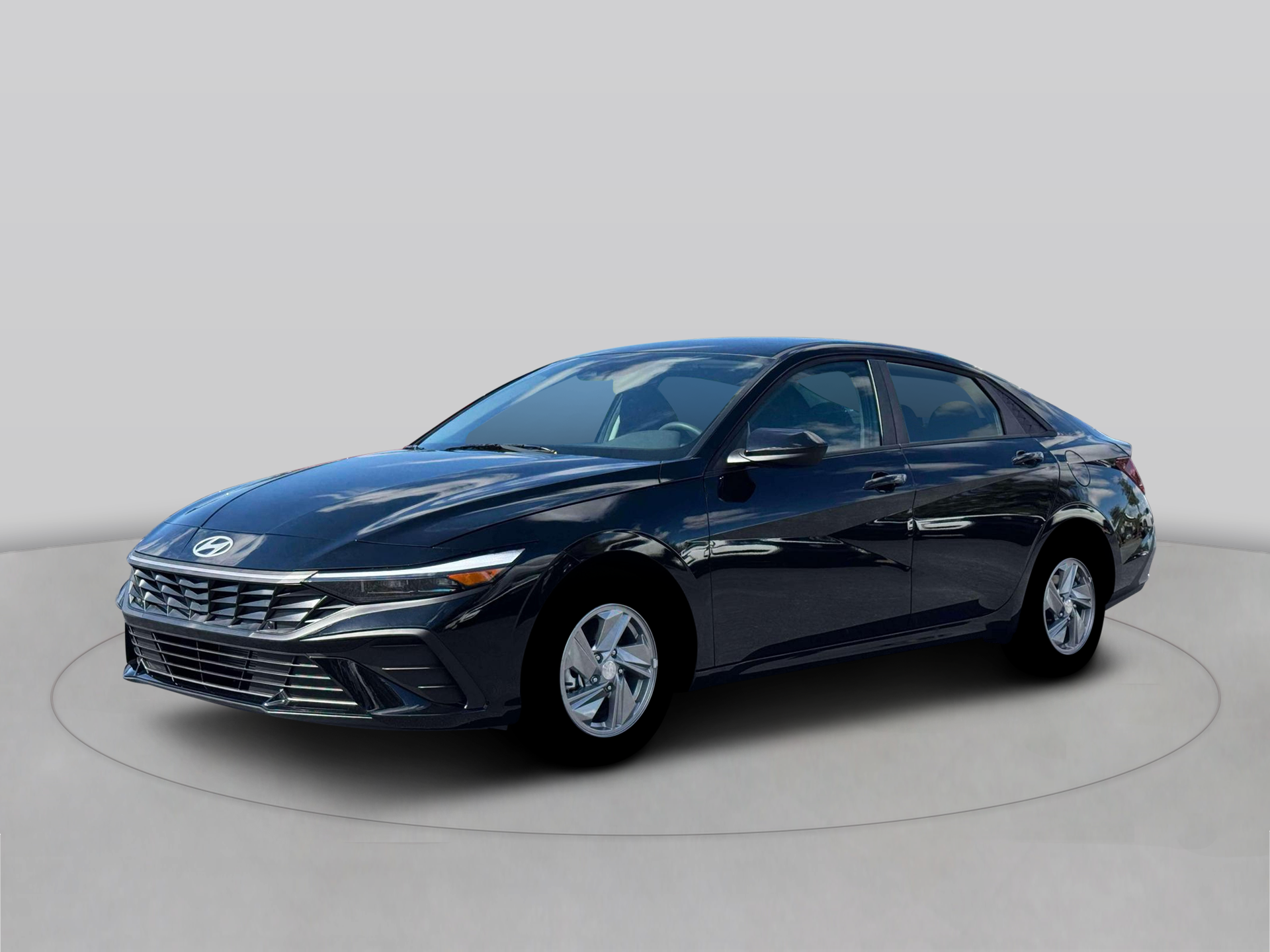 New 2026 Black Hyundai SE image 2