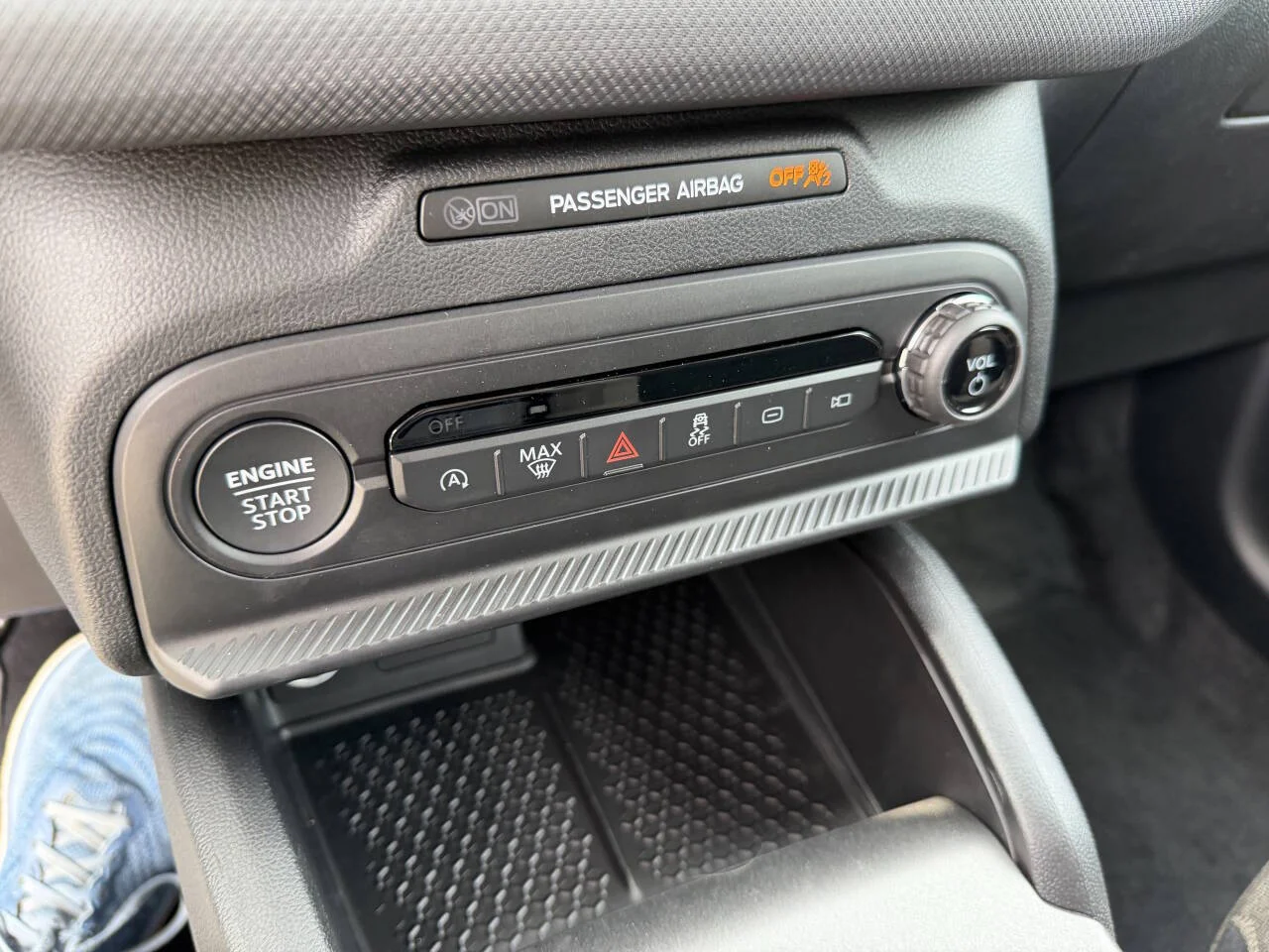 New 2026 Carbonized Gray Metallic Ford Big Bend® image 8