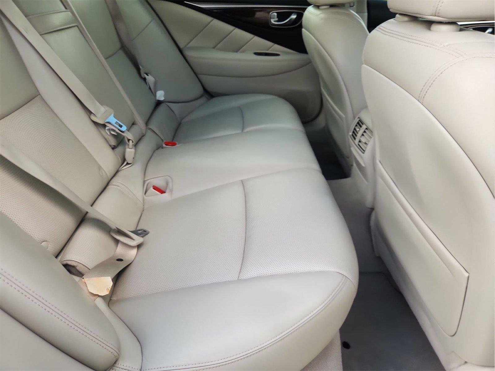2016 INFINITI Q50 Premium - Photo 30