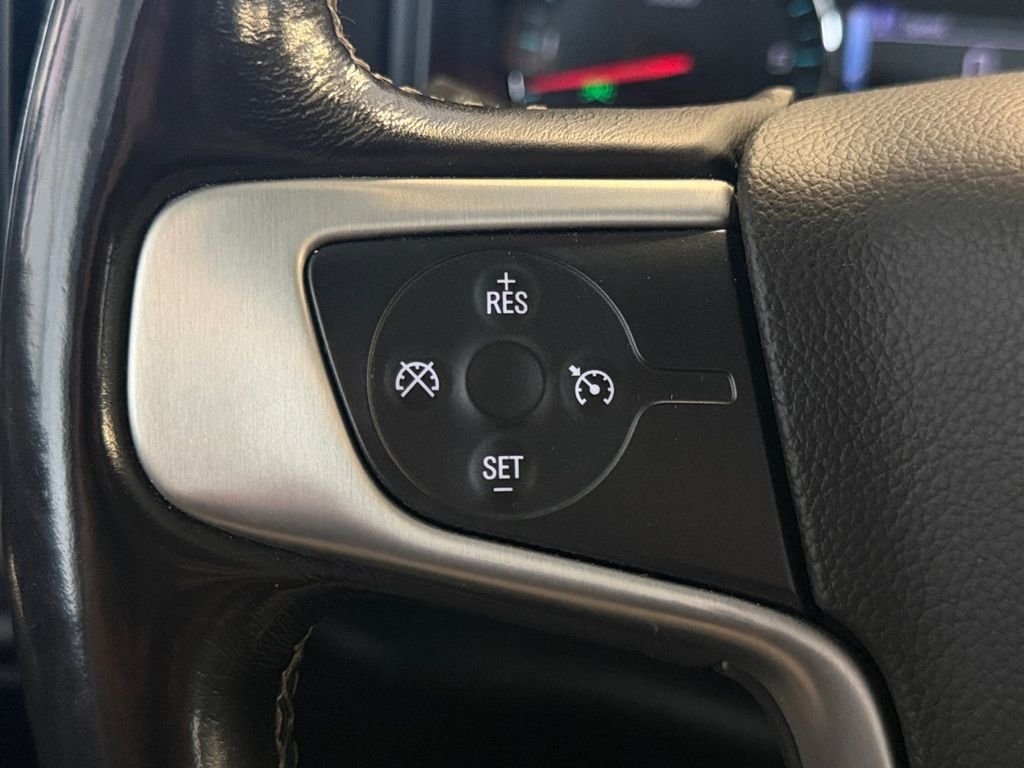 Used 2018 Black GMC SLE image 30